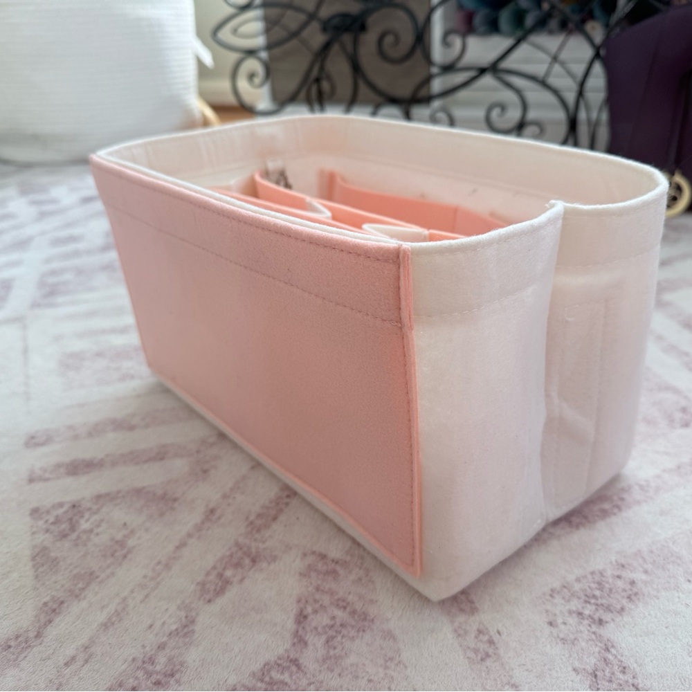 Pink and White Tote Organizer